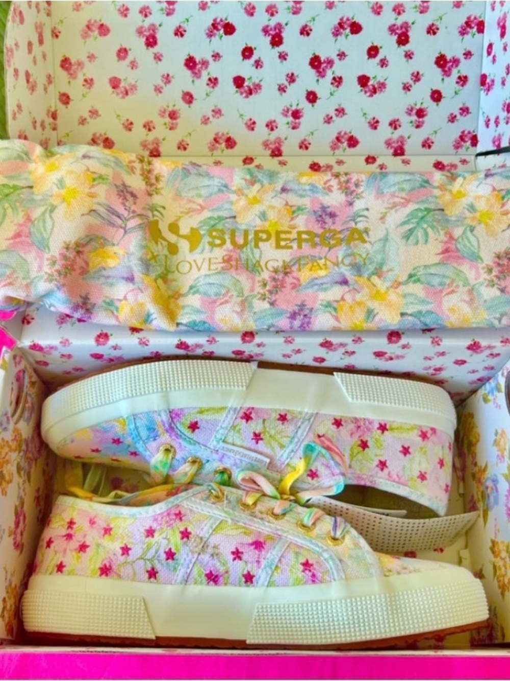 LoveShackFancy Pink Stars Sneakers & Logo Tote Size 7 NEW IN BOX - Picture 9 of 9